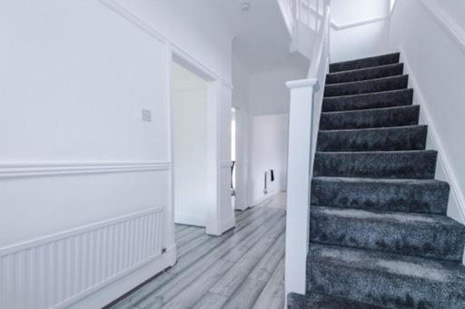 Special Rate For Bookings More Than 7 Nights, Warm Spacious Contractor House Near Liverpool City Centre Sleeps 8 Kitchen & Dining Room, Washing Machine 외부 사진